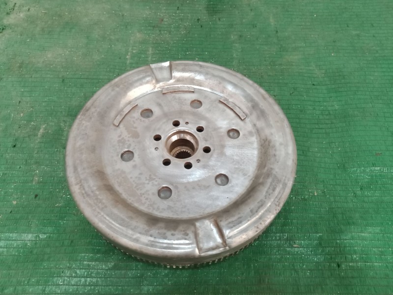 Recambio de kit embrague para volkswagen tiguan (ad1, ax1) 1.5 tsi referencia OEM IAM   