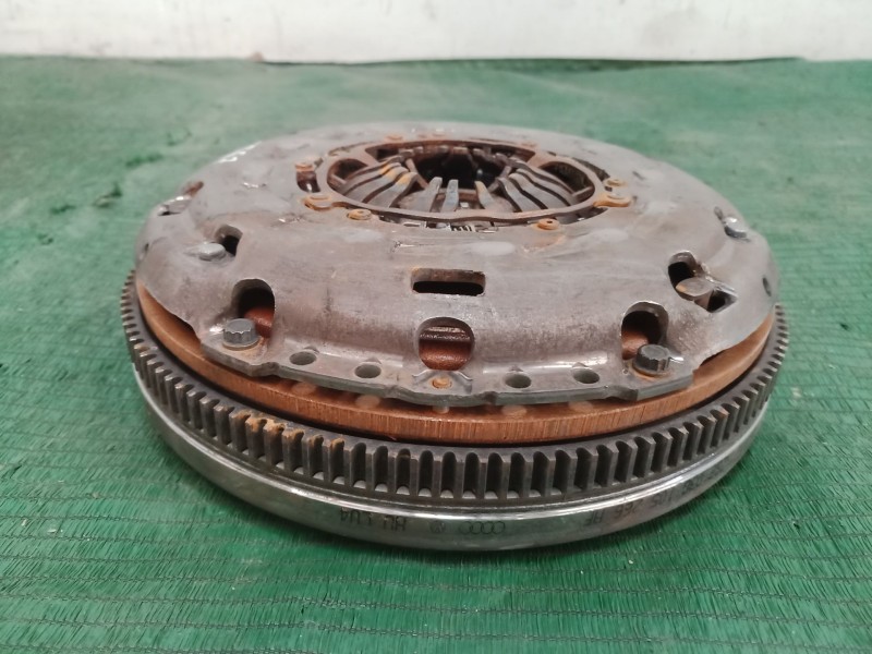 Recambio de kit embrague para volkswagen passat b6 (3c2) 2.0 tdi 16v referencia OEM IAM   