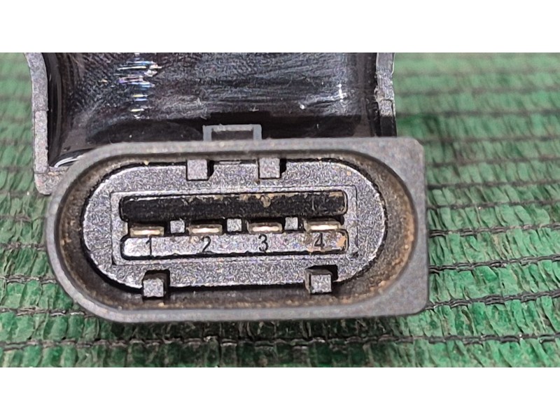 Recambio de bobina encendido para volkswagen tiguan (ad1, ax1) 1.5 tsi referencia OEM IAM -77640004 -77640004 -77640004