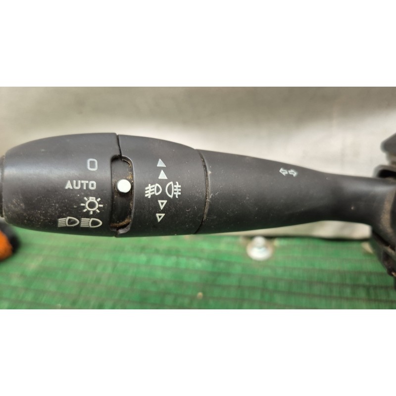 Recambio de mando multifuncion para peugeot 307 sw (3h) 1.6 hdi 110 referencia OEM IAM   