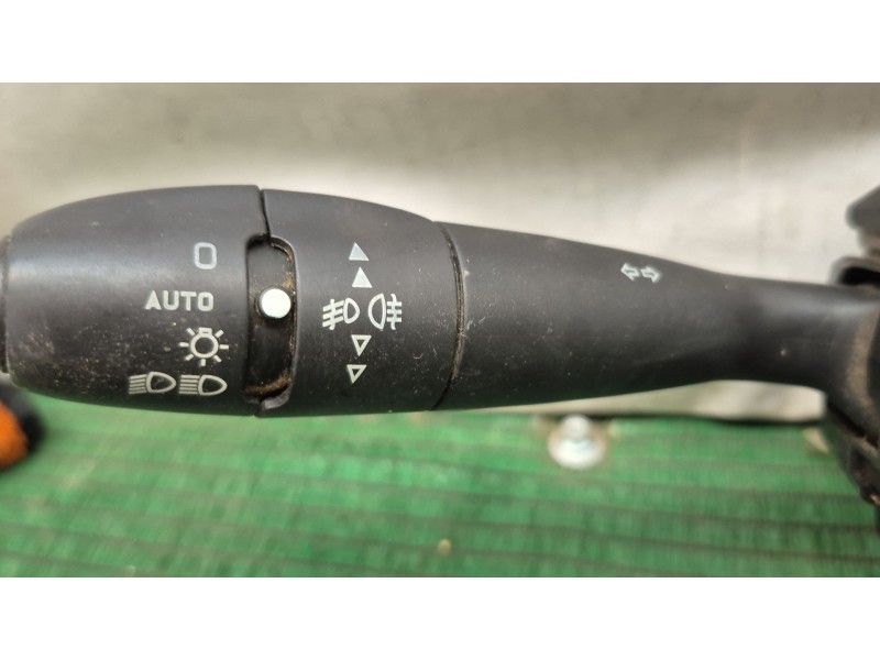 Recambio de mando multifuncion para peugeot 307 sw (3h) 1.6 hdi 110 referencia OEM IAM   