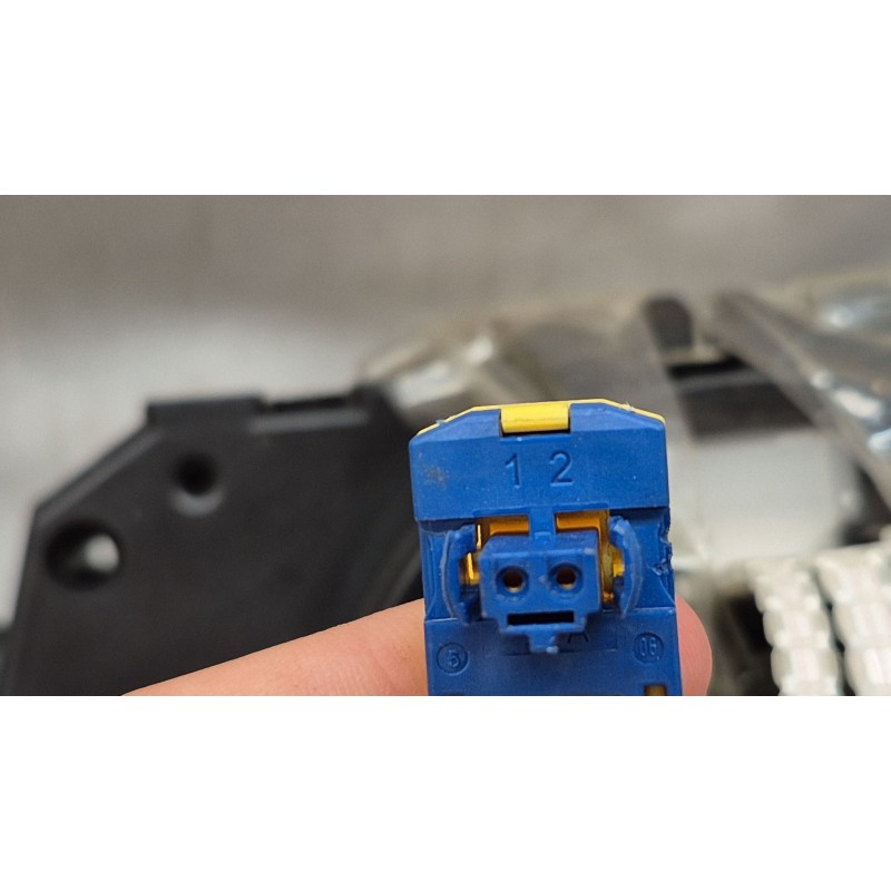 Recambio de mando multifuncion para peugeot 307 sw (3h) 1.6 hdi 110 referencia OEM IAM   