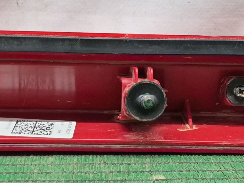 Recambio de piloto trasero central para hyundai i20 iii (bc3, bi3) 1.2 referencia OEM IAM 92409Q0100 92409Q0100 92409Q0100