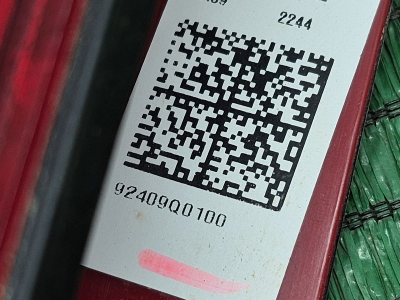 Recambio de piloto trasero central para hyundai i20 iii (bc3, bi3) 1.2 referencia OEM IAM 92409Q0100 92409Q0100 92409Q0100