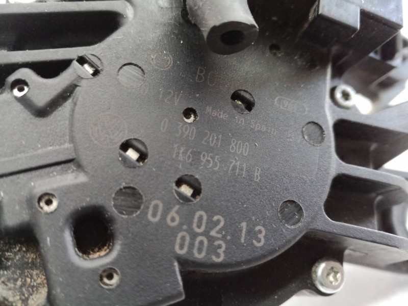 Recambio de motor limpia trasero para volkswagen golf v berlina (1k1) trendline referencia OEM IAM 1K6955711B 0390201800 1K69557