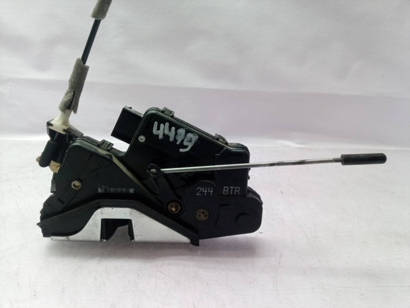 Recambio de cerradura puerta delantera derecha para bmw serie 3 berlina (e46) 320d edition advance referencia OEM IAM   