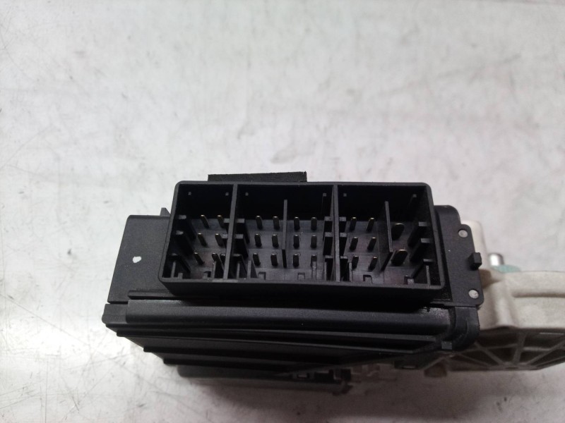 Recambio de motor elevalunas delantero derecho para seat ibiza (6l1) stella referencia OEM IAM 101386103 101386103 101386103