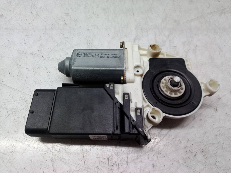 Recambio de motor elevalunas delantero derecho para seat leon (1m1) stella referencia OEM IAM 101386101 101386101 101386101