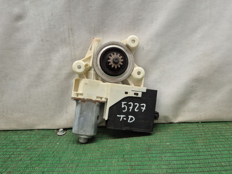 Recambio de elevalunas trasero derecho para volvo v50 (545) 1.8 referencia OEM IAM   