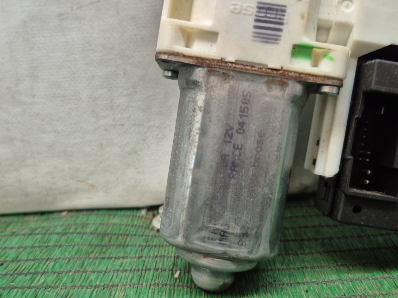 Recambio de elevalunas trasero izquierdo para volvo v50 (545) 1.8 referencia OEM IAM 30724755 30724755 30724755