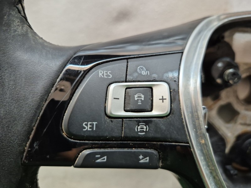 Recambio de volante para volkswagen polo v (6r1, 6c1) 1.4 (6r1) referencia OEM IAM 62128150D 62128150D 62128150D