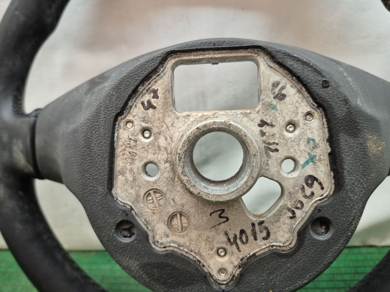 Recambio de volante para volkswagen polo v (6r1, 6c1) 1.4 (6r1) referencia OEM IAM 62128150D 62128150D 62128150D