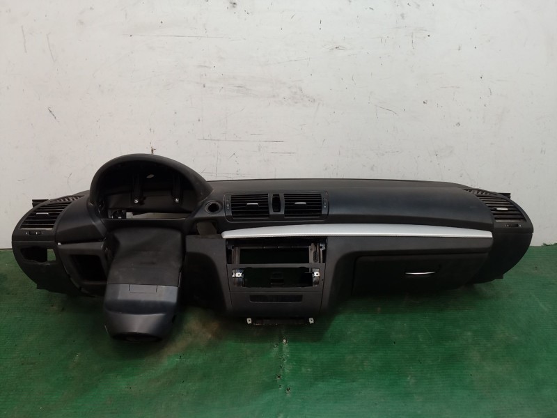 Recambio de salpicadero para bmw 1 (e87) 118 d referencia OEM IAM   