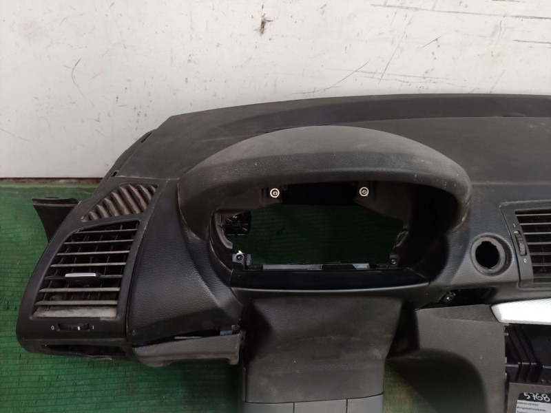 Recambio de salpicadero para bmw 1 (e87) 118 d referencia OEM IAM   
