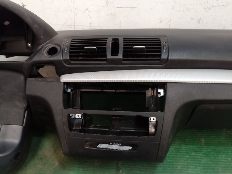 Recambio de salpicadero para bmw 1 (e87) 118 d referencia OEM IAM   
