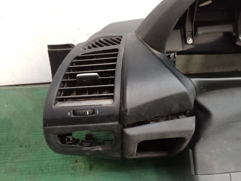 Recambio de salpicadero para bmw 1 (e87) 118 d referencia OEM IAM   