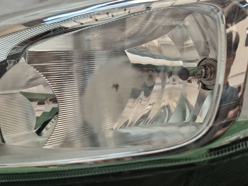 Recambio de faro izquierdo para ford focus iii 1.0 ecoboost referencia OEM IAM   