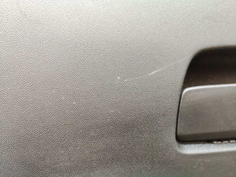 Recambio de guantera para peugeot 208 i (ca_, cc_) 1.2 vti 82 referencia OEM IAM 9673811277 9673811277 9673811277