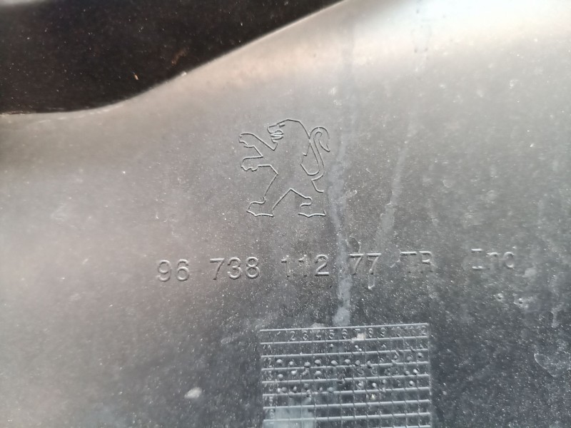 Recambio de guantera para peugeot 208 i (ca_, cc_) 1.2 vti 82 referencia OEM IAM 9673811277 9673811277 9673811277