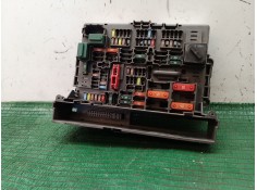 Recambio de caja reles / fusibles para bmw 1 (e87) 118 d referencia OEM IAM 106887 106887 106887 2