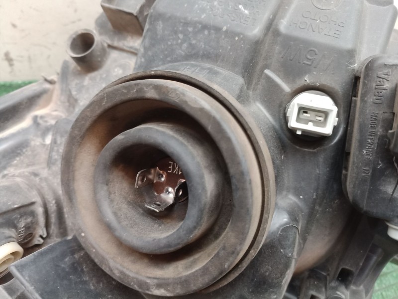 Recambio de faro derecho para toyota yaris (_p13_) 1.4 d (nlp130_) referencia OEM IAM   