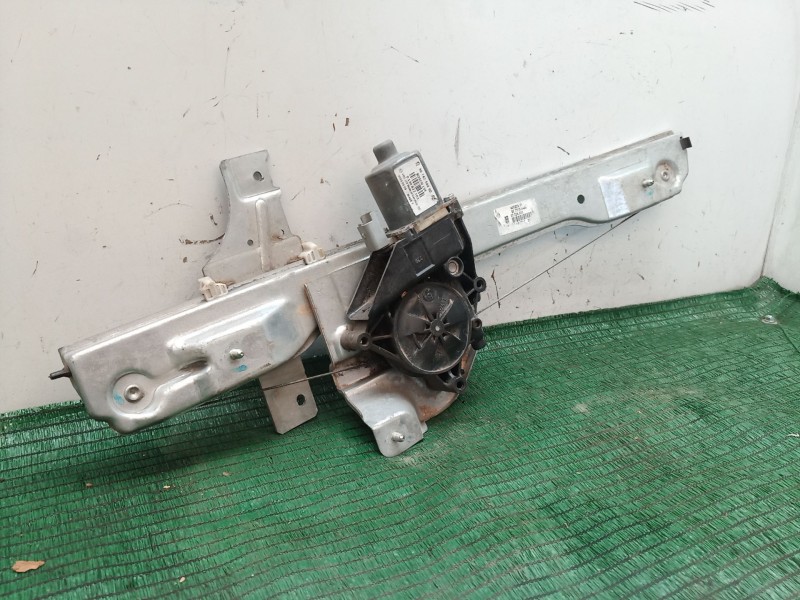 Recambio de elevalunas delantero izquierdo para peugeot 208 active referencia OEM IAM 9674254480 9674254480 9674254480