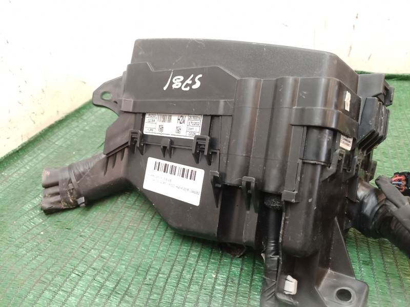 Recambio de caja reles / fusibles para hyundai ioniq (ae) 1.6 gdi hybrid referencia OEM IAM 91213G2 91213G2 91213G2