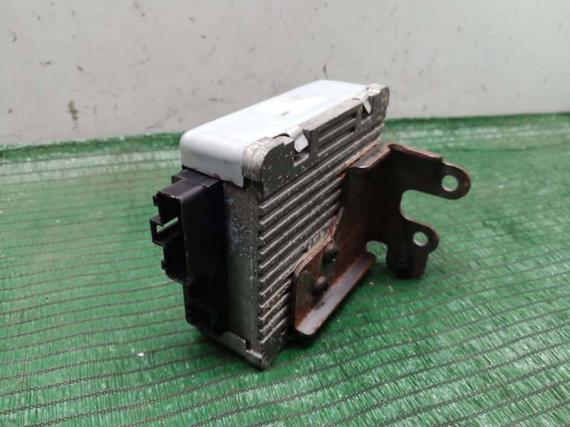 Recambio de centralita direccion electrica para hyundai i30 (gd) 1.4 referencia OEM IAM A656399500 A656399500 A656399500