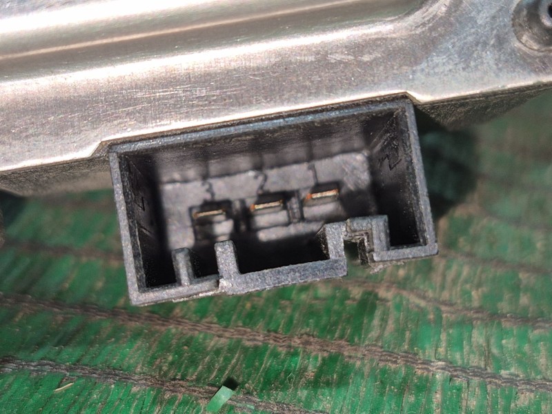 Recambio de motor limpia trasero para bmw 1 (e87) 118 d referencia OEM IAM W000002449 W000002449 719956901