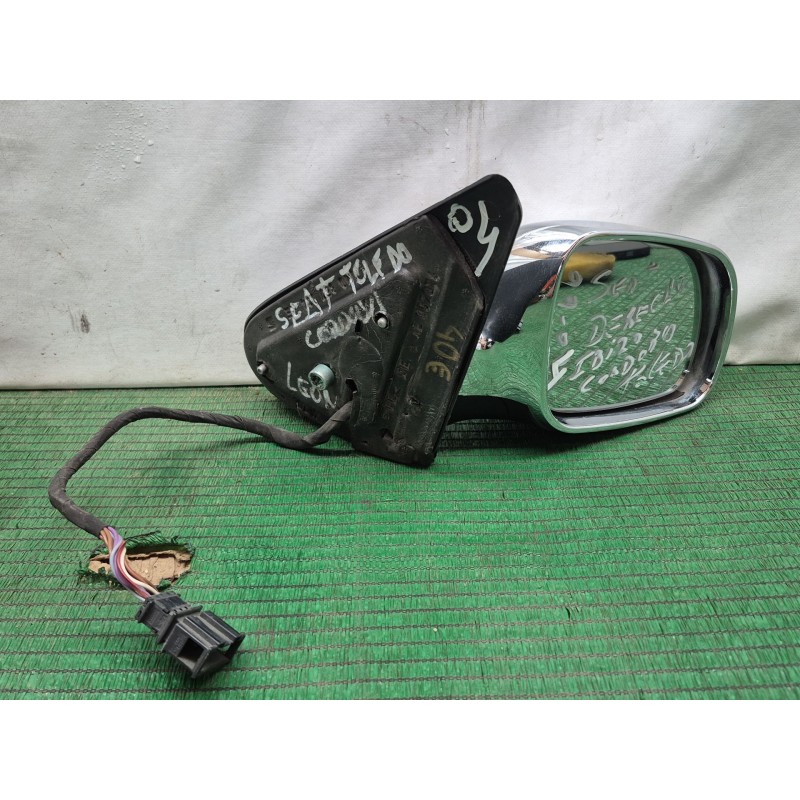 Recambio de retrovisor derecho para seat toledo ii (1m2) 1.9 tdi referencia OEM IAM 010515 010515 010515