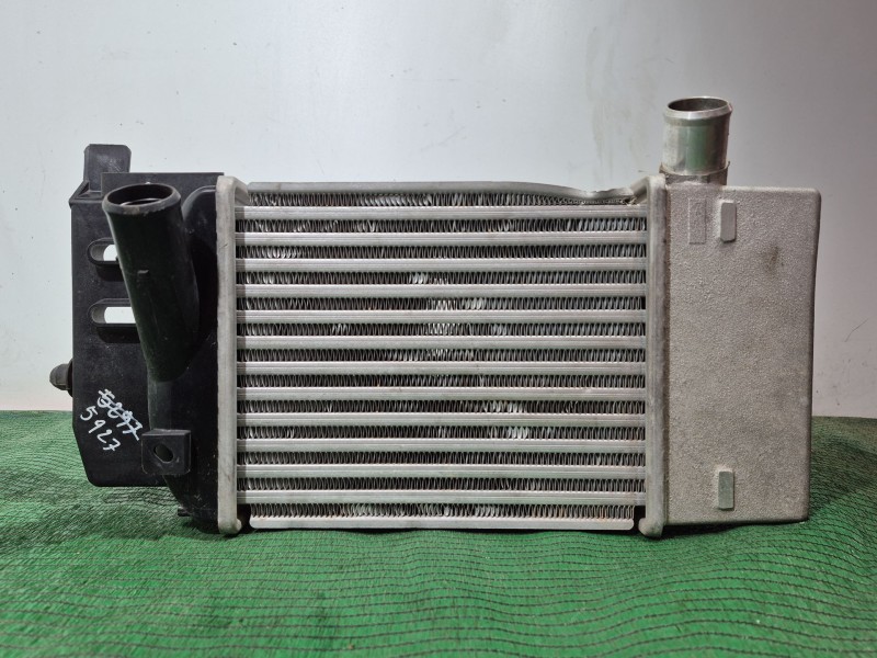 Recambio de intercooler para toyota yaris (_p13_) 1.4 d (nlp130_) referencia OEM IAM   
