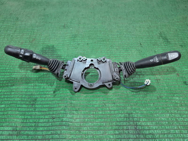 Recambio de mando multifuncion para chevrolet spark lt referencia OEM IAM   