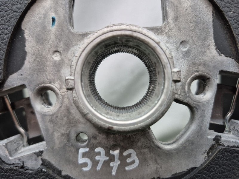 Recambio de volante para volkswagen polo v (6r1, 6c1) 1.2 referencia OEM IAM   