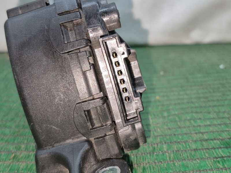 Recambio de pedal acelerador para volkswagen polo v (6r1, 6c1) 1.2 referencia OEM IAM   