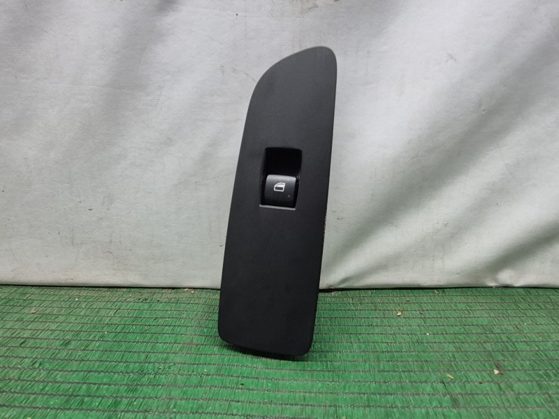 Recambio de mando elevalunas delantero derecho para bmw 1 (e87) 118 d referencia OEM IAM   