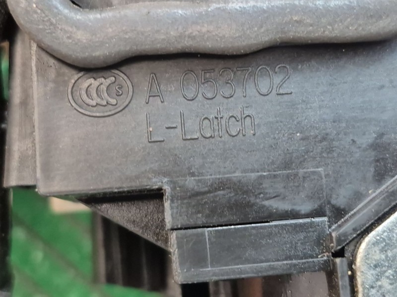 Recambio de cerradura puerta delantera derecha para bmw 1 (e87) 118 d referencia OEM IAM A053702 A053702 A053702