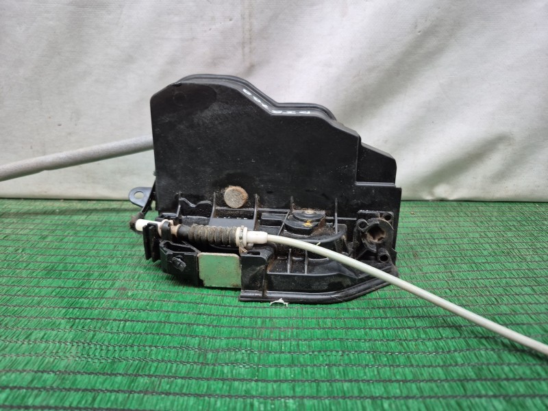 Recambio de cerradura puerta delantera izquierda para bmw 1 (e87) 118 d referencia OEM IAM   