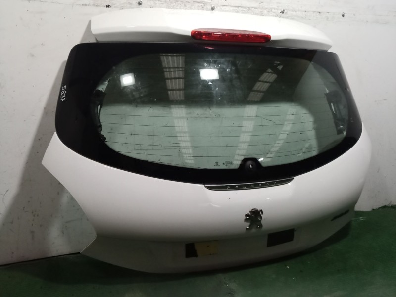Recambio de porton trasero para peugeot 208 i (ca_, cc_) 1.2 vti 82 referencia OEM IAM   