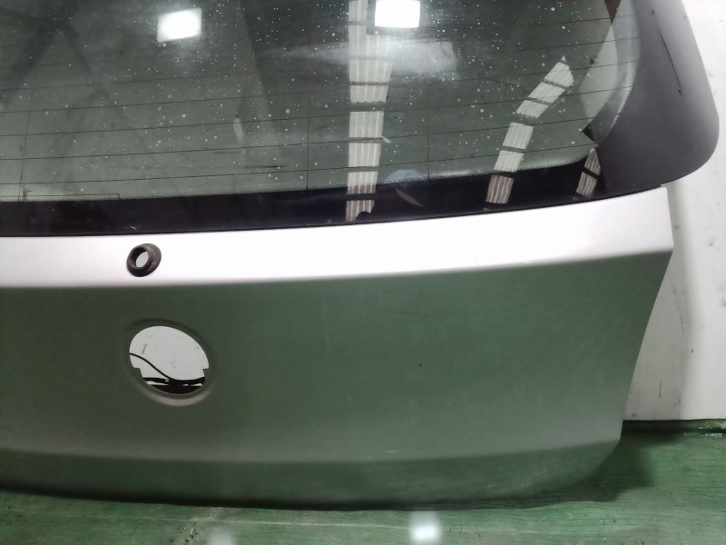 Recambio de porton trasero para bmw 1 (e87) 118 d referencia OEM IAM   