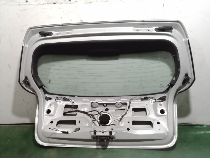 Recambio de porton trasero para bmw 1 (e87) 118 d referencia OEM IAM   