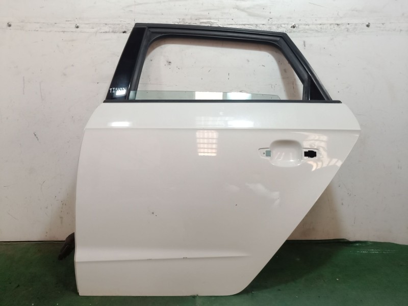Recambio de puerta trasera izquierda para audi a3 (8v1, 8vk) 1.6 tdi referencia OEM IAM   