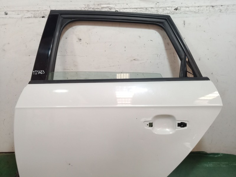 Recambio de puerta trasera izquierda para audi a3 (8v1, 8vk) 1.6 tdi referencia OEM IAM   