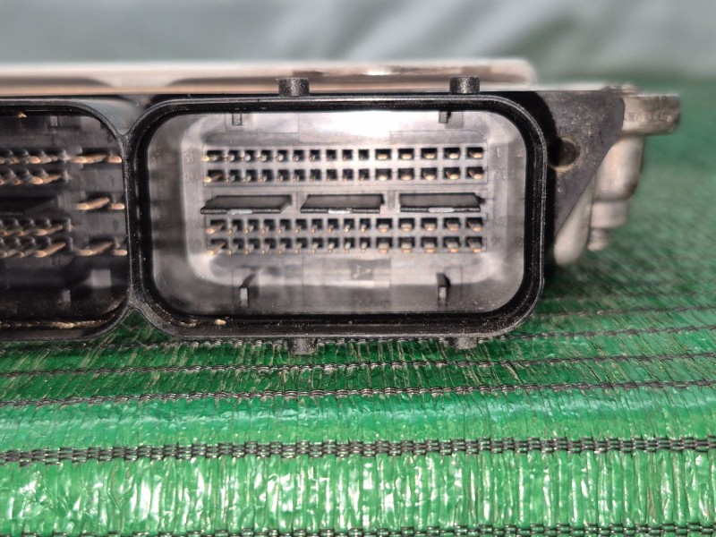 Recambio de centralita motor uce para seat leon (1p1) 1.4 tsi referencia OEM IAM   