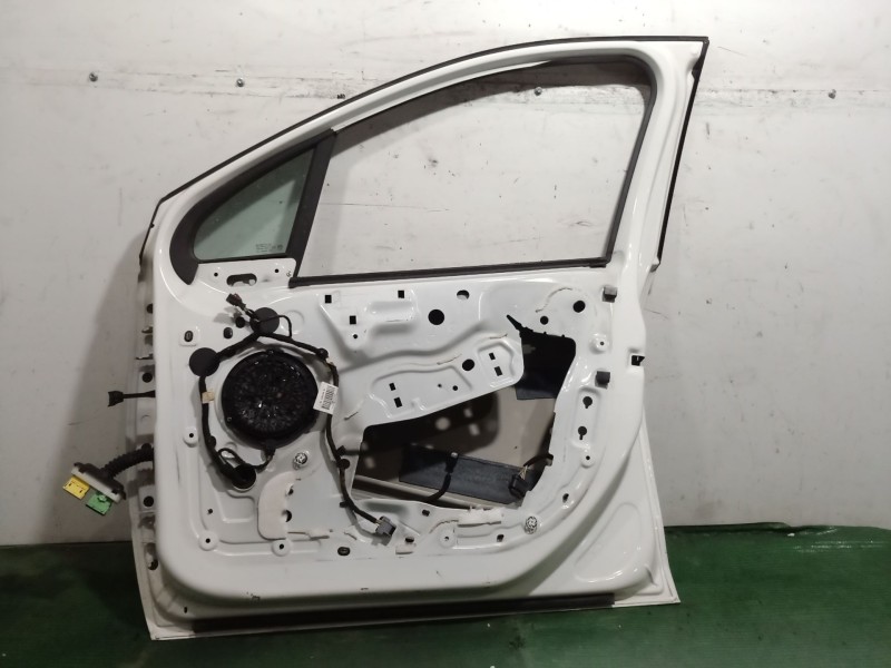 Recambio de puerta delantera derecha para peugeot 208 i (ca_, cc_) 1.2 vti 82 referencia OEM IAM   