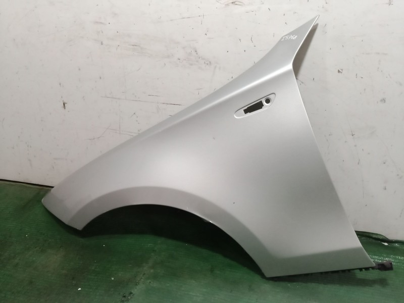 Recambio de aleta delantera izquierda para bmw 1 (e87) 118 d referencia OEM IAM   