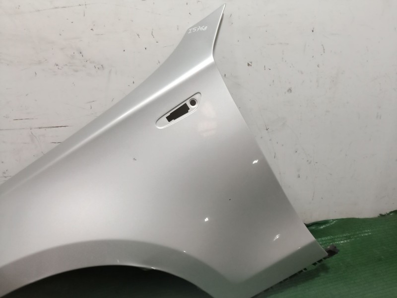 Recambio de aleta delantera izquierda para bmw 1 (e87) 118 d referencia OEM IAM   