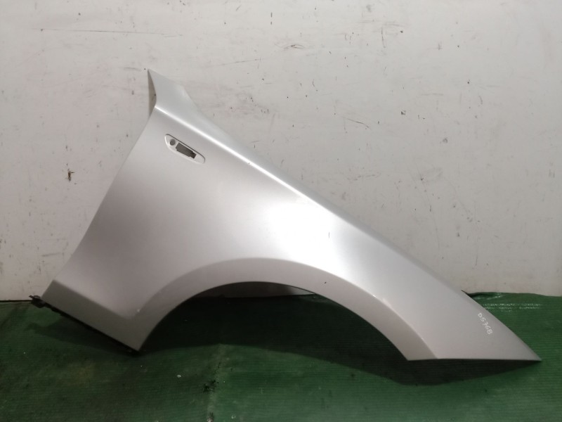 Recambio de aleta delantera derecha para bmw 1 (e87) 118 d referencia OEM IAM   