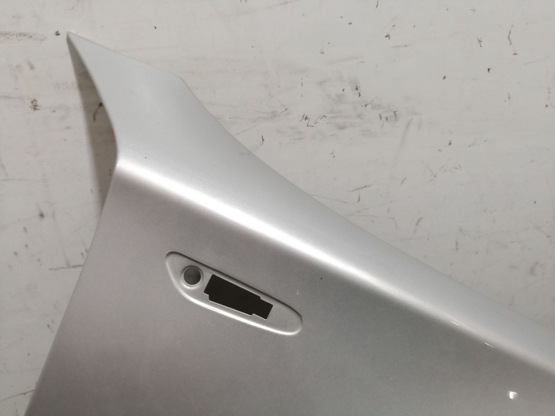 Recambio de aleta delantera derecha para bmw 1 (e87) 118 d referencia OEM IAM   