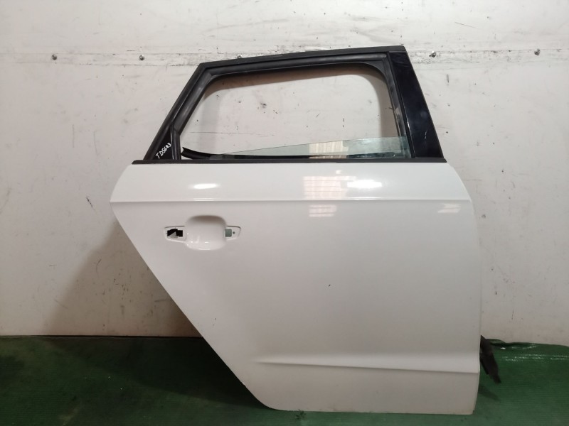 Recambio de puerta trasera derecha para audi a3 (8v1, 8vk) 1.6 tdi referencia OEM IAM   