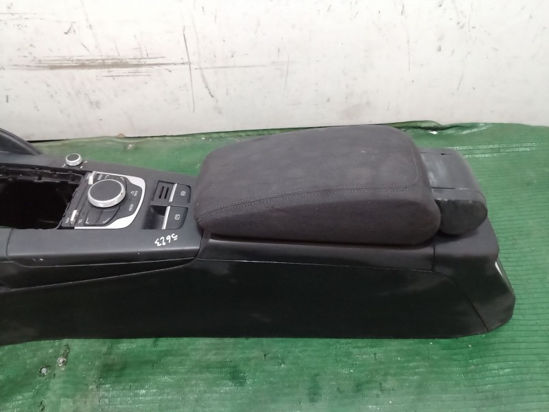 Recambio de consola central trasera para audi a3 (8v1, 8vk) 1.6 tdi referencia OEM IAM   